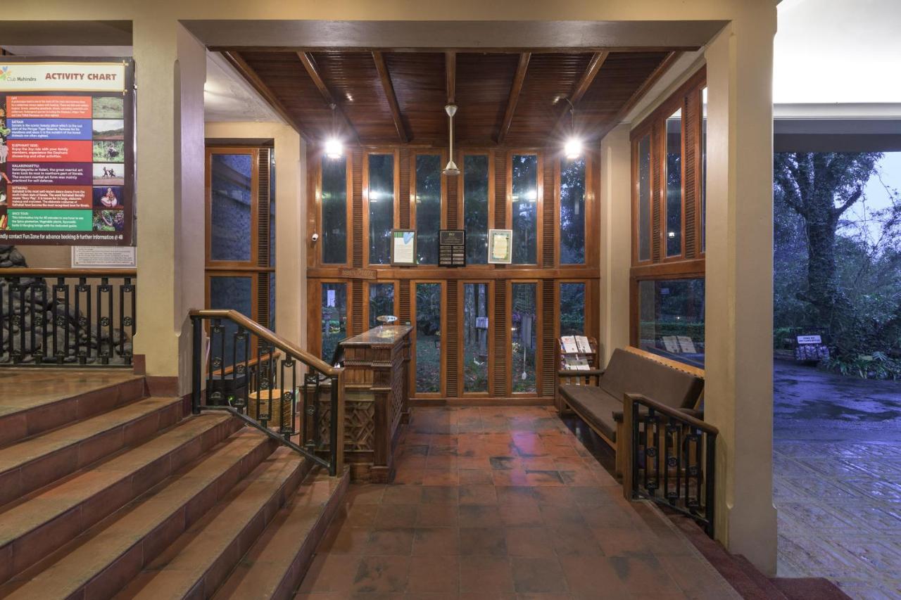 Club Mahindra Thekkady Hotell Exteriör bild