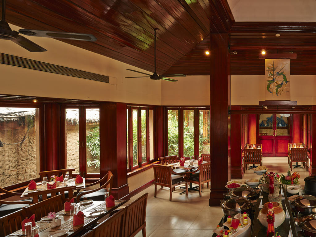 Club Mahindra Thekkady Hotell Rum bild
