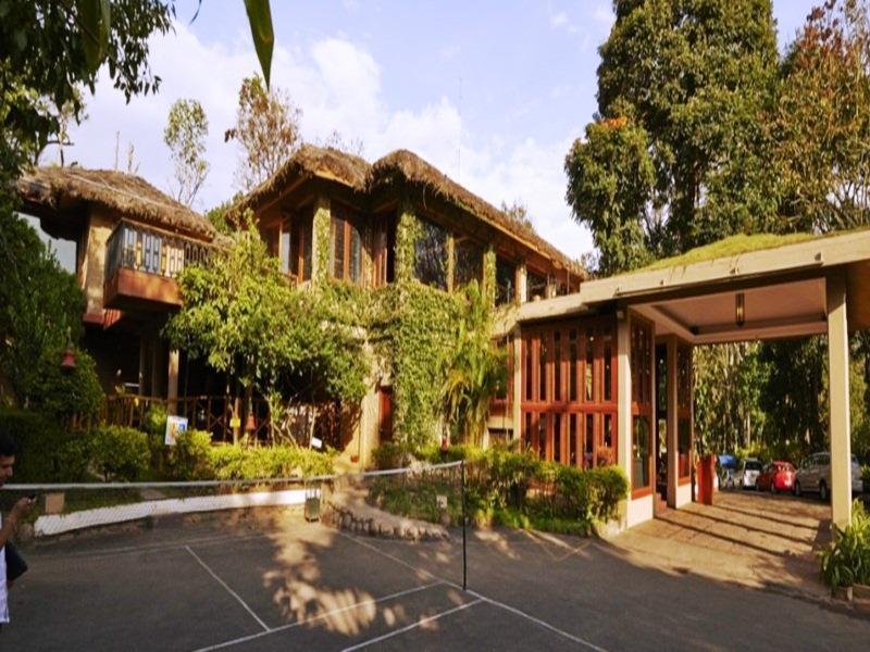 Club Mahindra Thekkady Hotell Exteriör bild