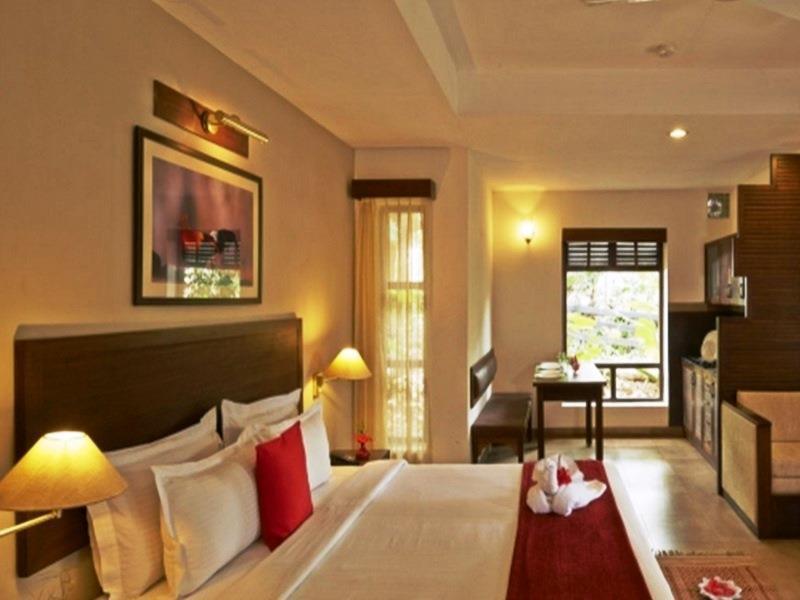 Club Mahindra Thekkady Hotell Exteriör bild